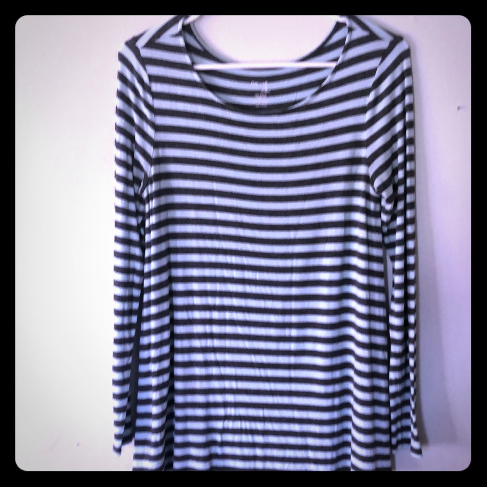 Long sleeve legging tee